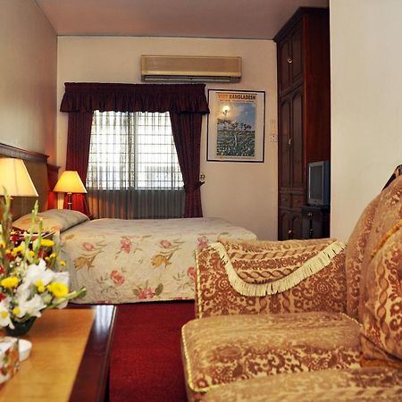 Hotel Bon Vivant Dakka Dış mekan fotoğraf