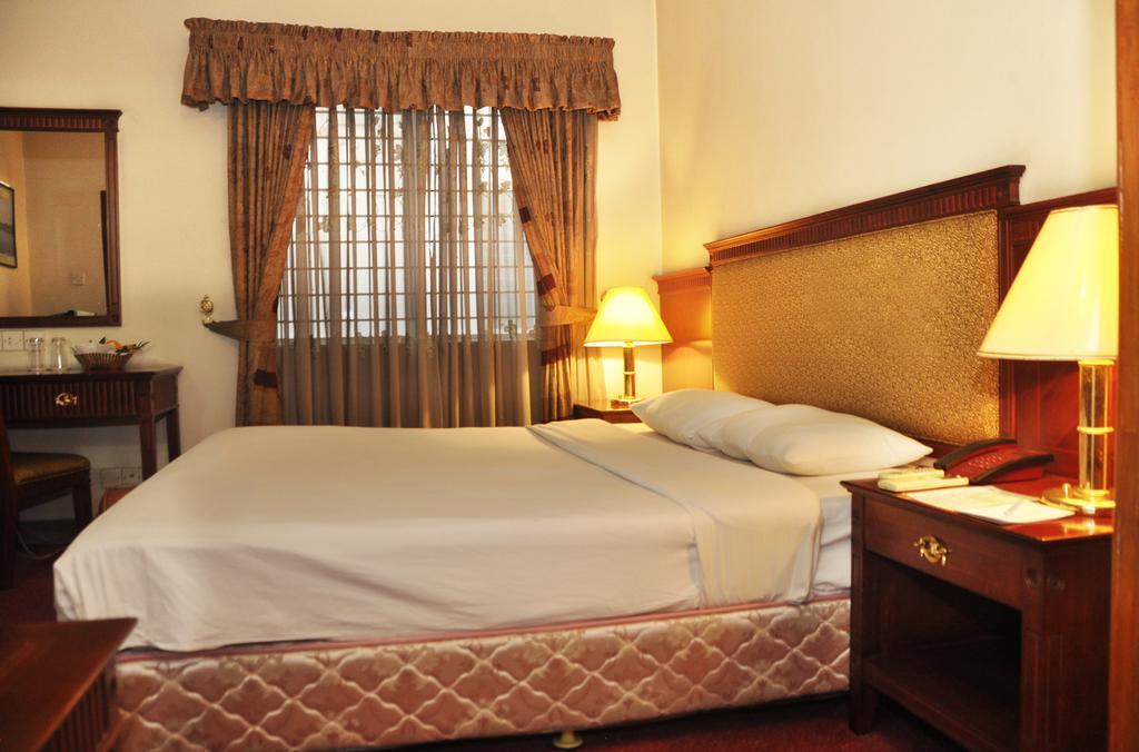 Hotel Bon Vivant Dakka Oda fotoğraf