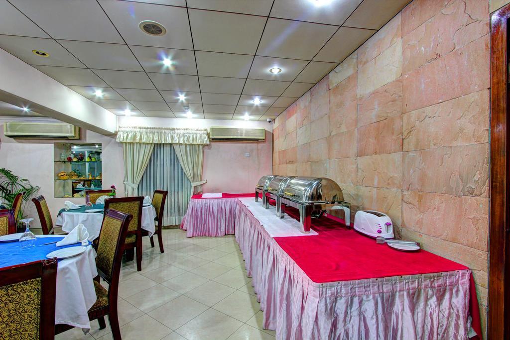 Hotel Bon Vivant Dakka Dış mekan fotoğraf