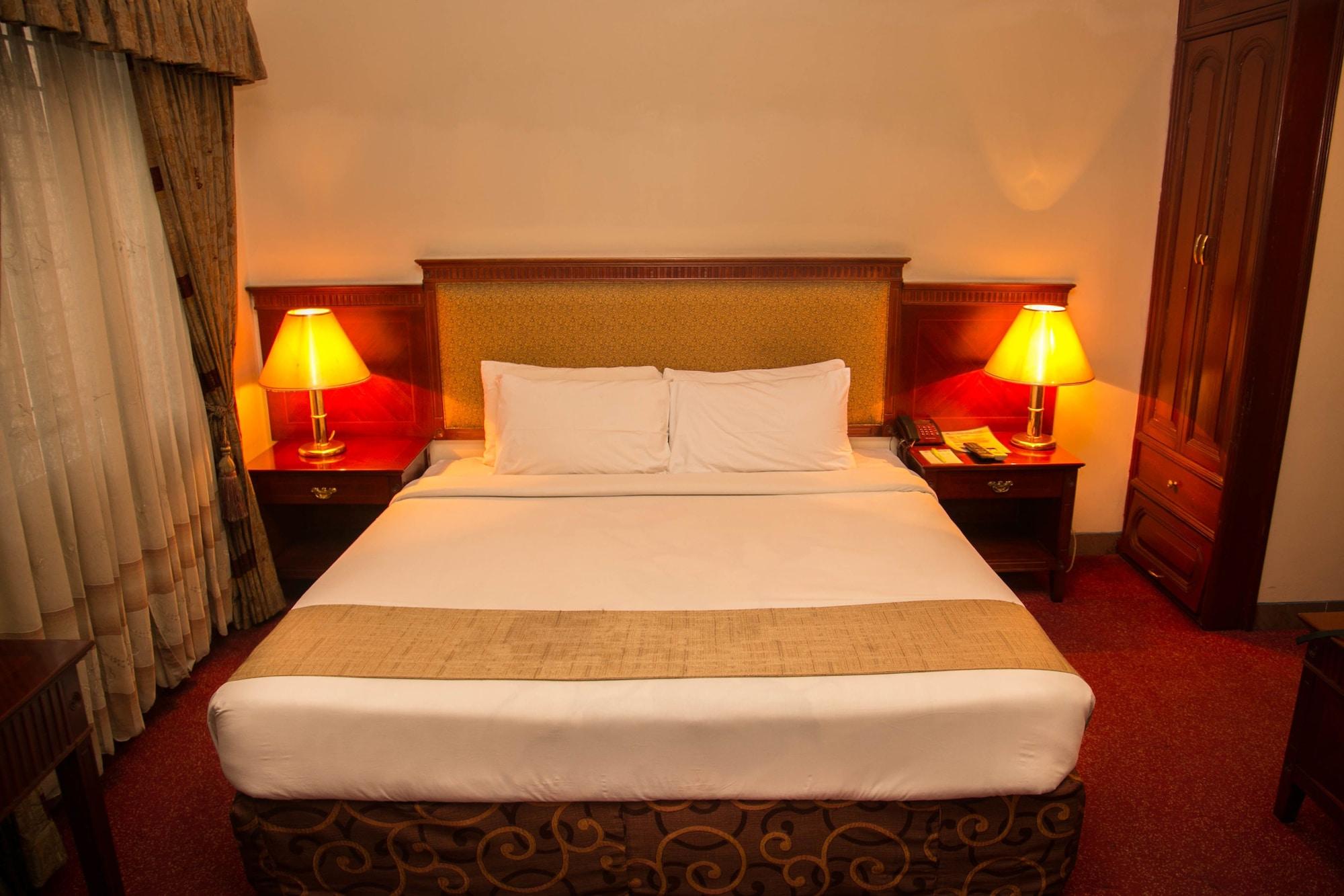 Hotel Bon Vivant Dakka Dış mekan fotoğraf