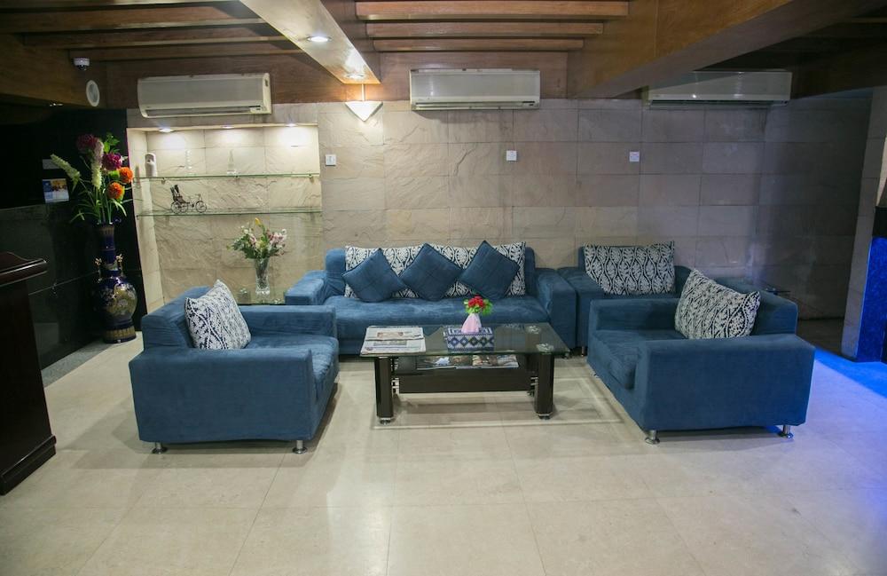 Hotel Bon Vivant Dakka Dış mekan fotoğraf