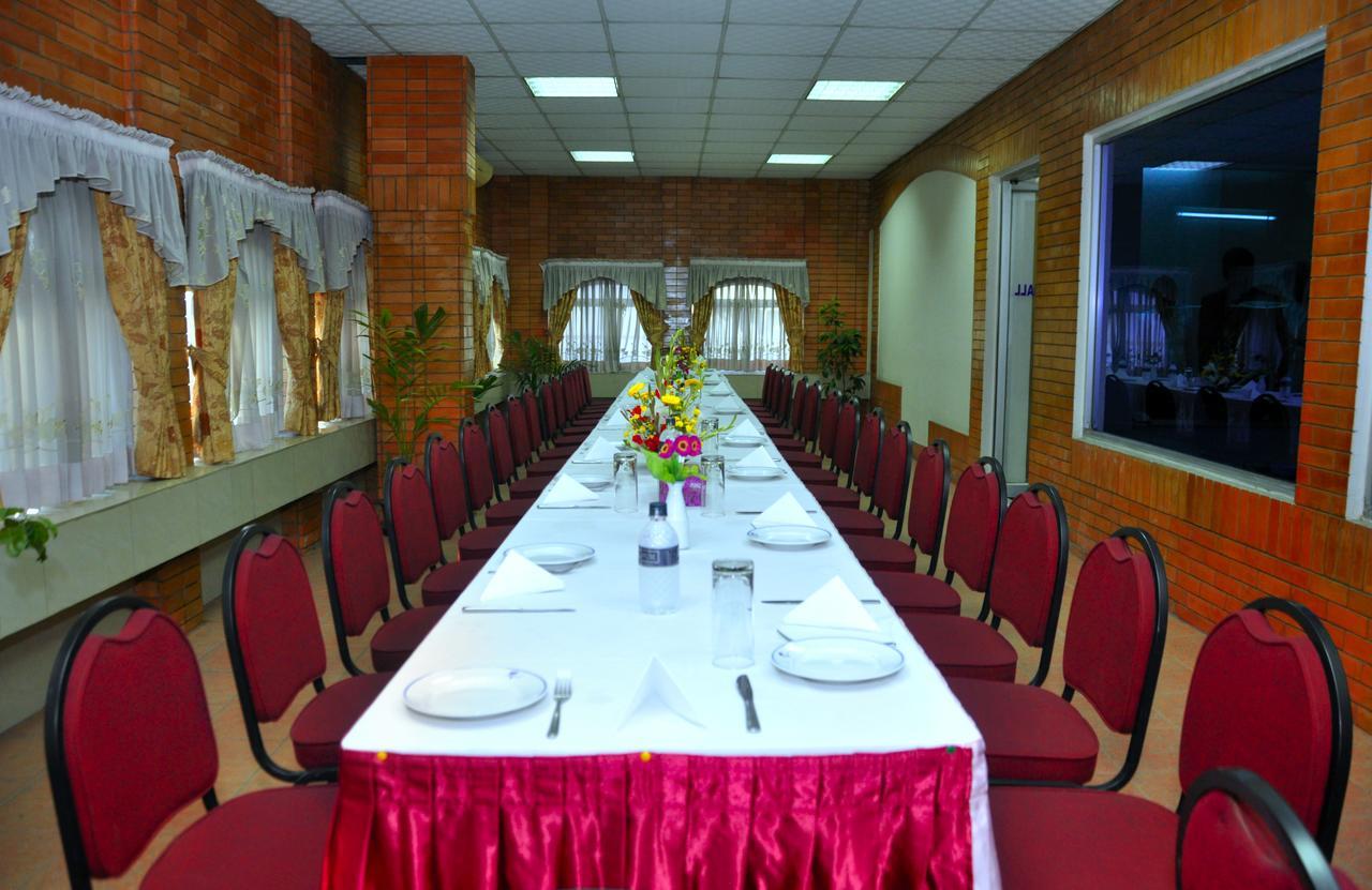 Hotel Bon Vivant Dakka Dış mekan fotoğraf